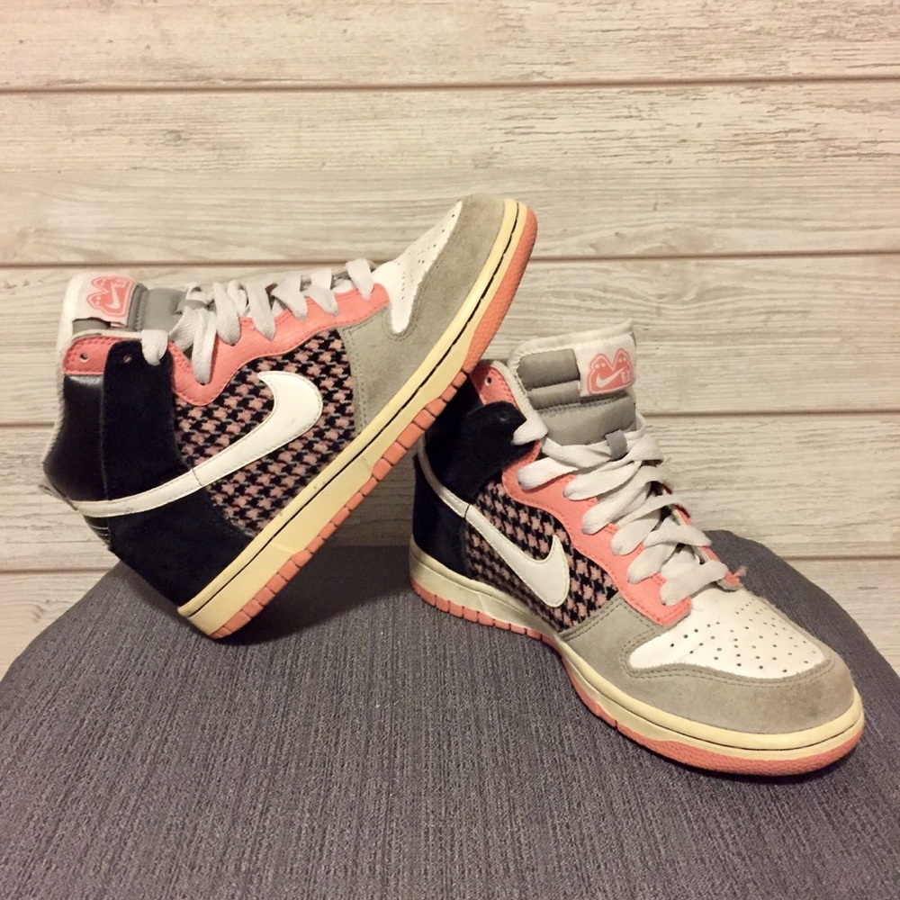 🚫SOLD🚫 Nike High Tops